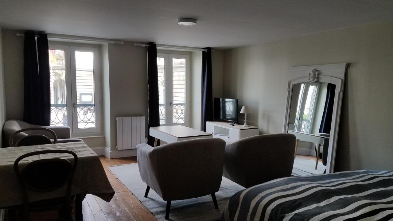 Appart'Hotel De La Mairie 모를레 외부 사진